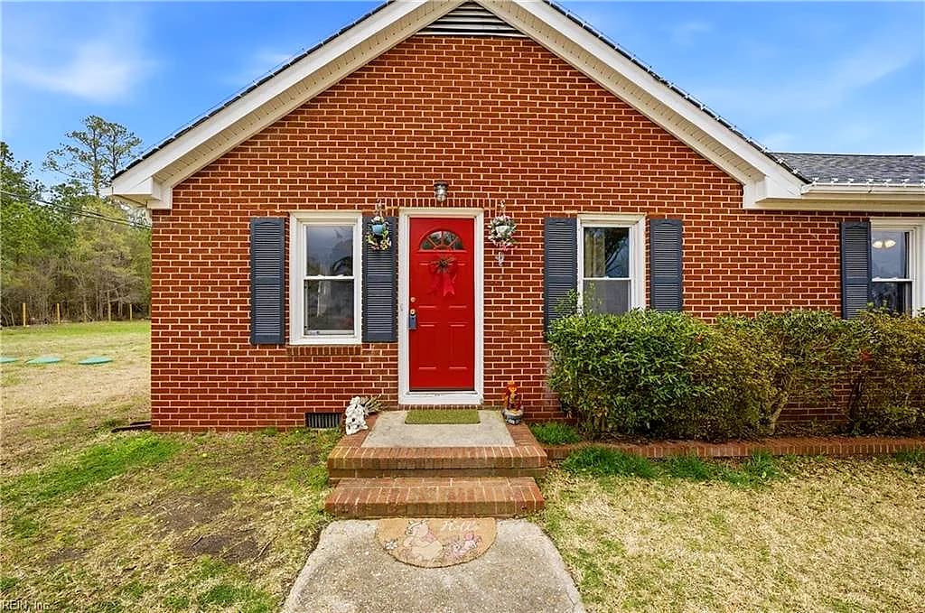 2111 Jenkins Neck RD, GLOUCESTER POINT VA 23062 thumb 7