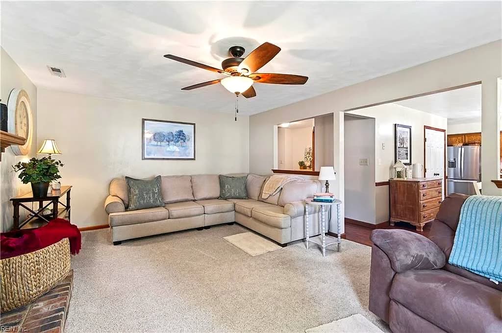 1124 Kilby DR, CHESAPEAKE VA 23320 thumb 8
