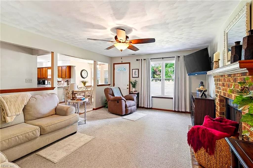 1124 Kilby DR, CHESAPEAKE VA 23320 thumb 9
