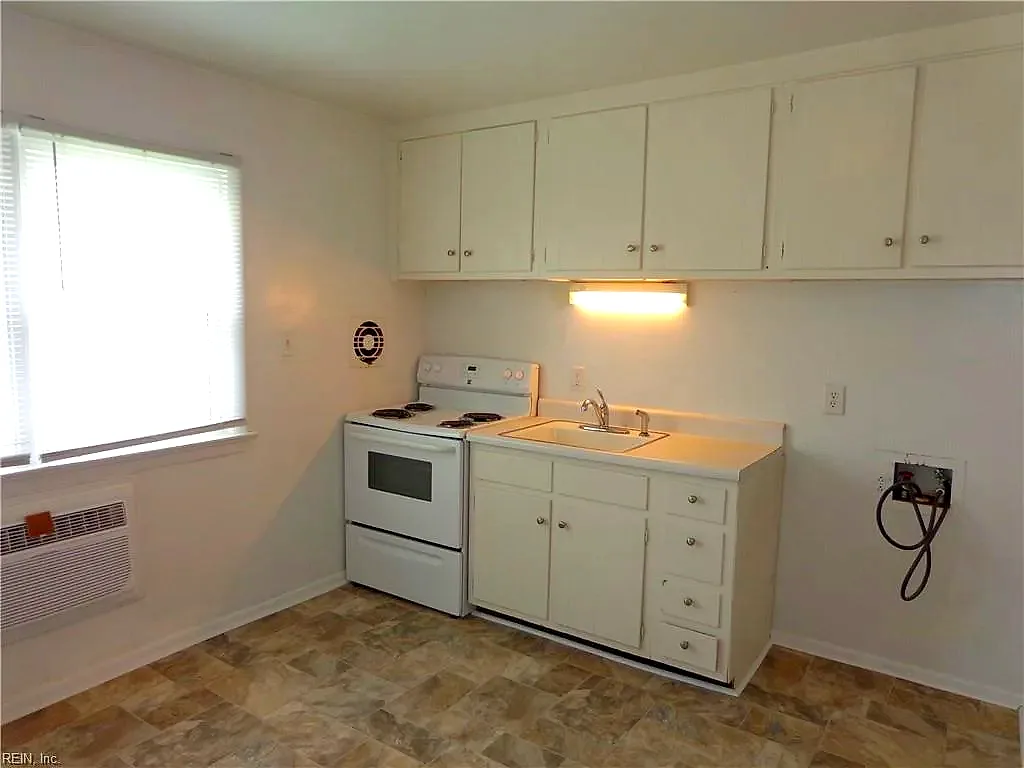 4638 Coronet AVE #A, VIRGINIA BEACH VA 23455 thumb 7