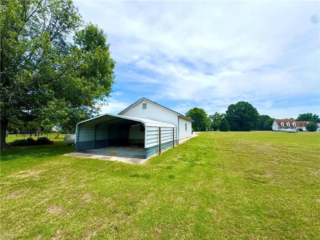 23104 Storys Station Rd NONE, COURTLAND VA 23837 thumb 9