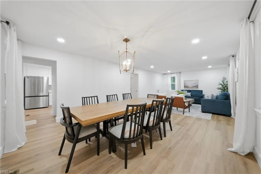 802 W Ocean View AVE, NORFOLK VA 23503 thumb 9