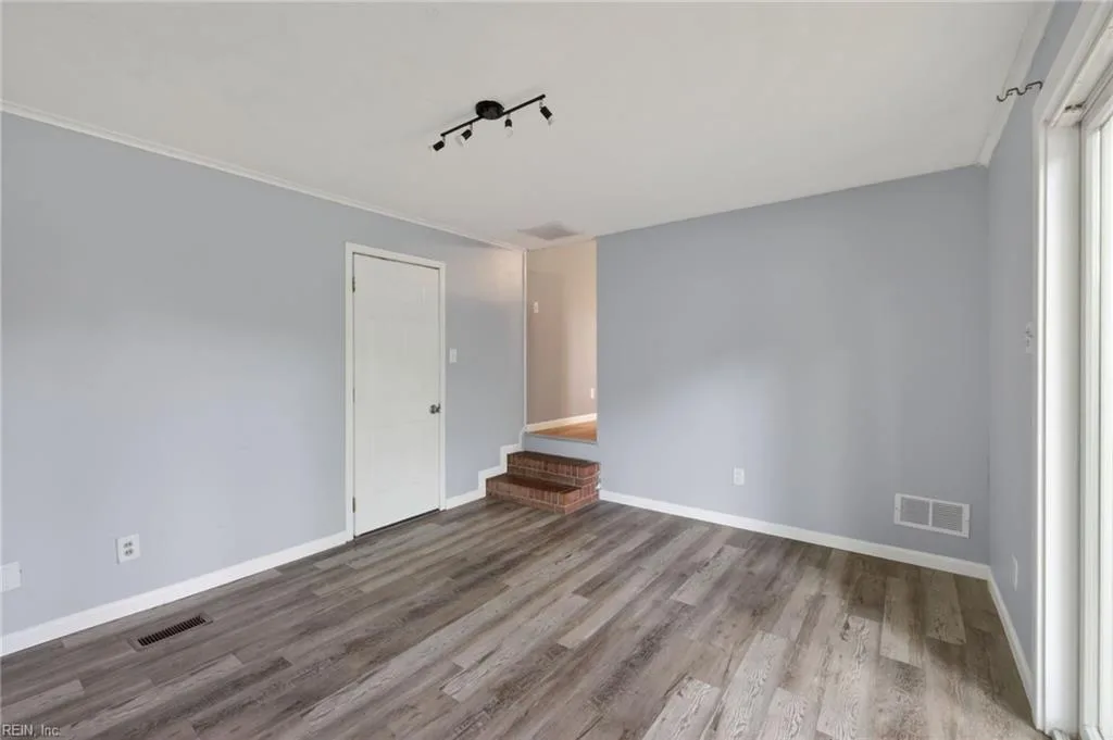 601 Rock DR, CHESAPEAKE VA 23323 thumb 11