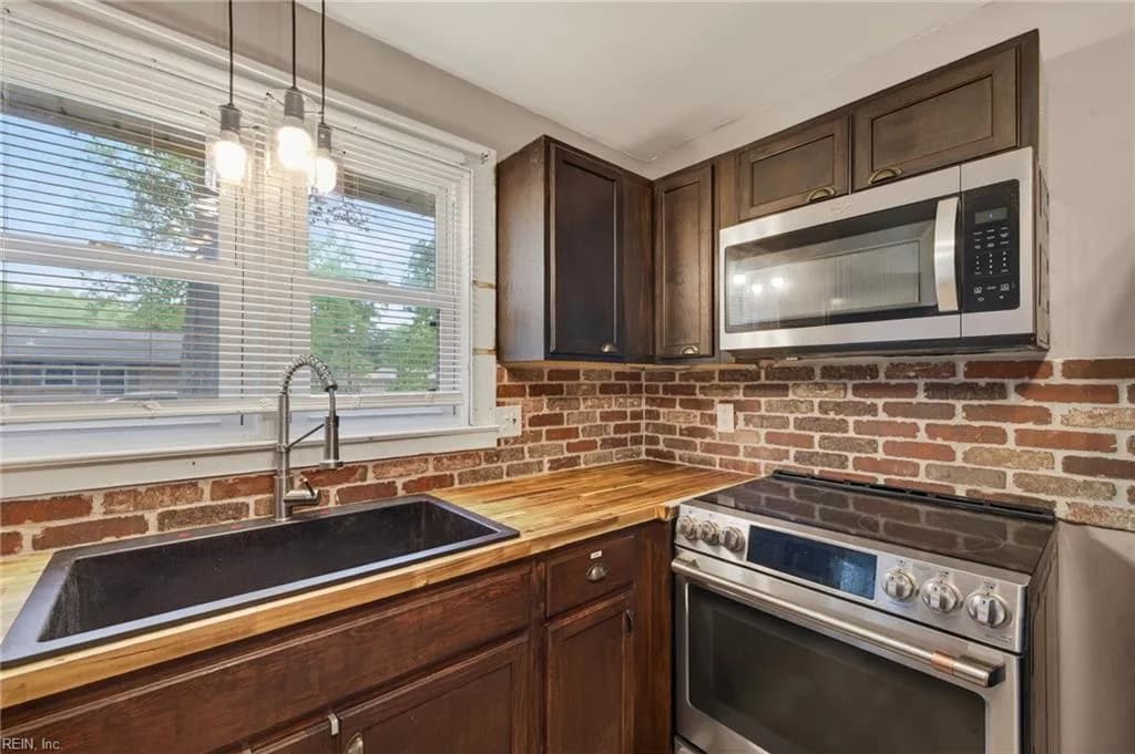 601 Rock DR, CHESAPEAKE VA 23323 thumb 9