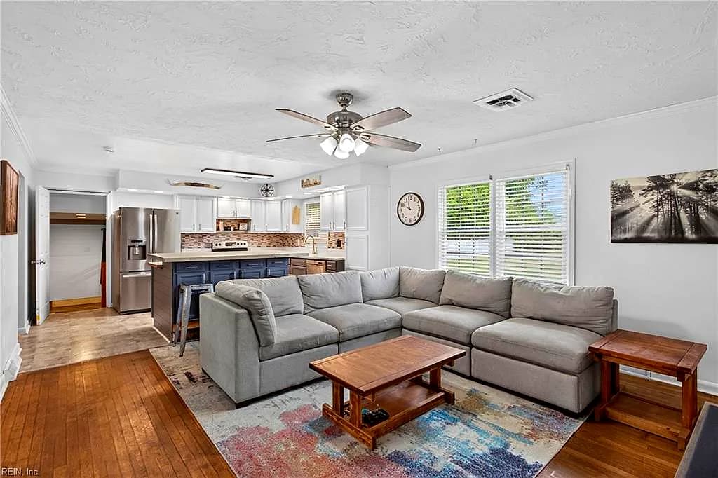 3516 Parr LN, CHESAPEAKE VA 23323 - Photo 5