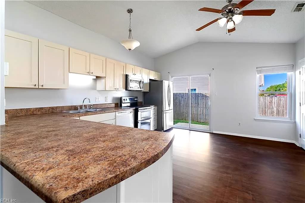 5124 Rugby RD, VIRGINIA BEACH VA 23464 - Photo 5