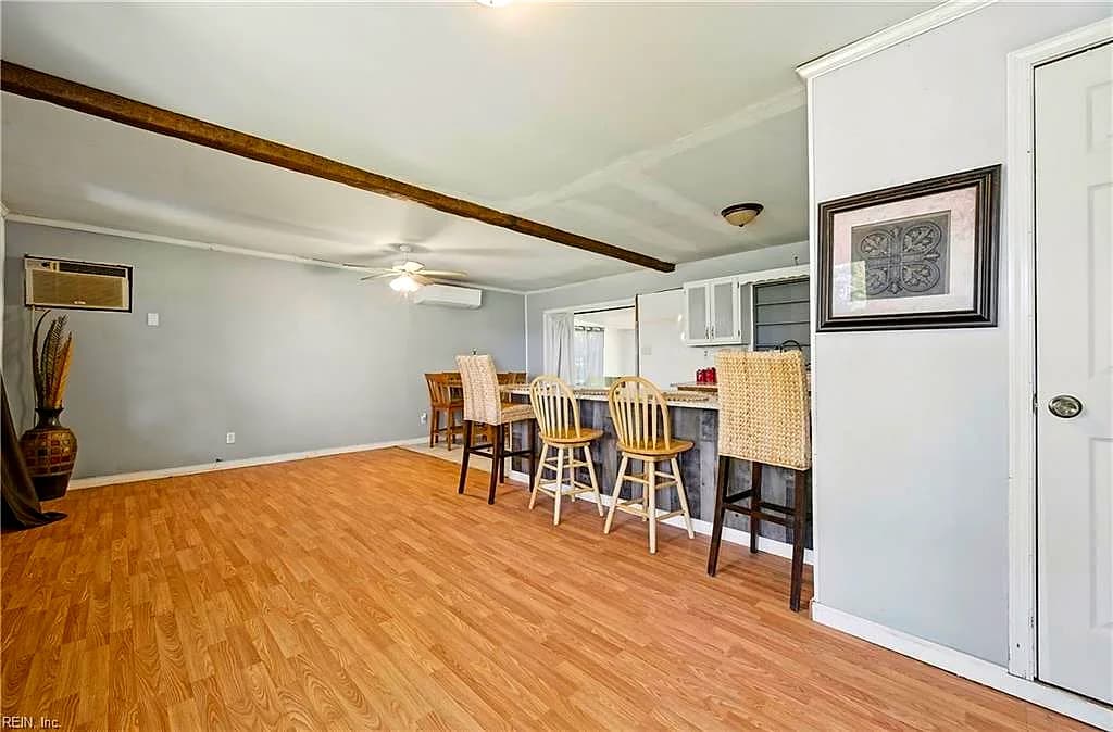 196 Beach DR, HARTFIELD VA 23071 thumb 7
