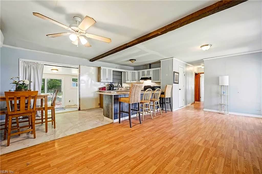 196 Beach DR, HARTFIELD VA 23071 thumb 8