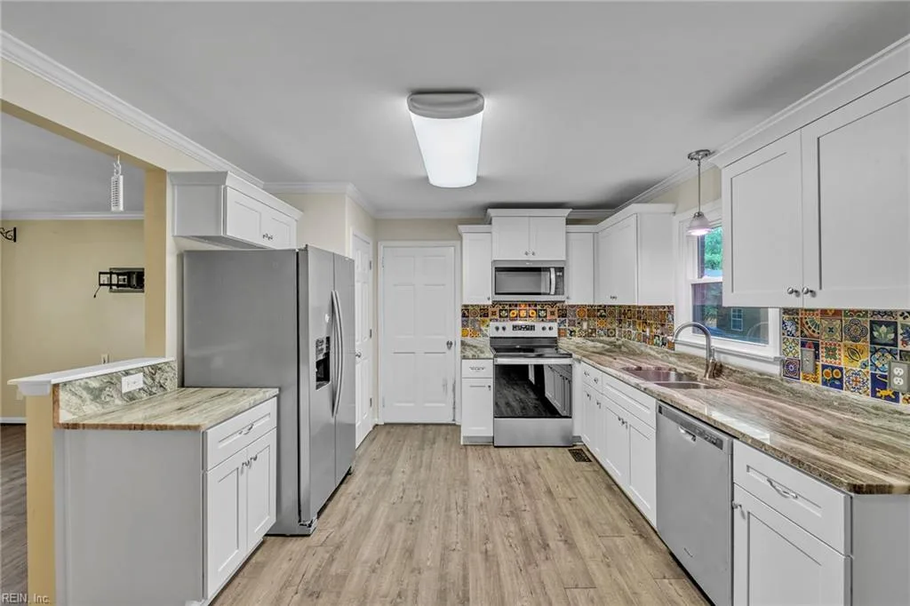 885 Butte CIR, NEWPORT NEWS VA 23608 thumb 9