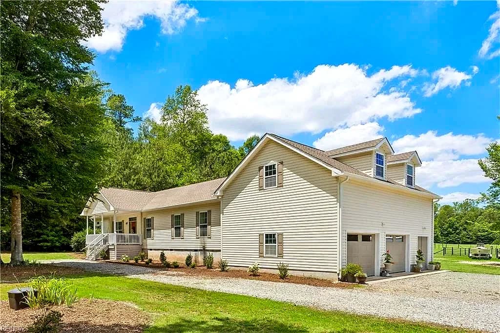 11541 Salem Wood RD, GLOUCESTER VA 23061 - Photo 5