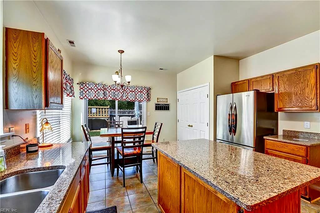 1205 Tyler CT, VIRGINIA BEACH VA 23456 thumb 6