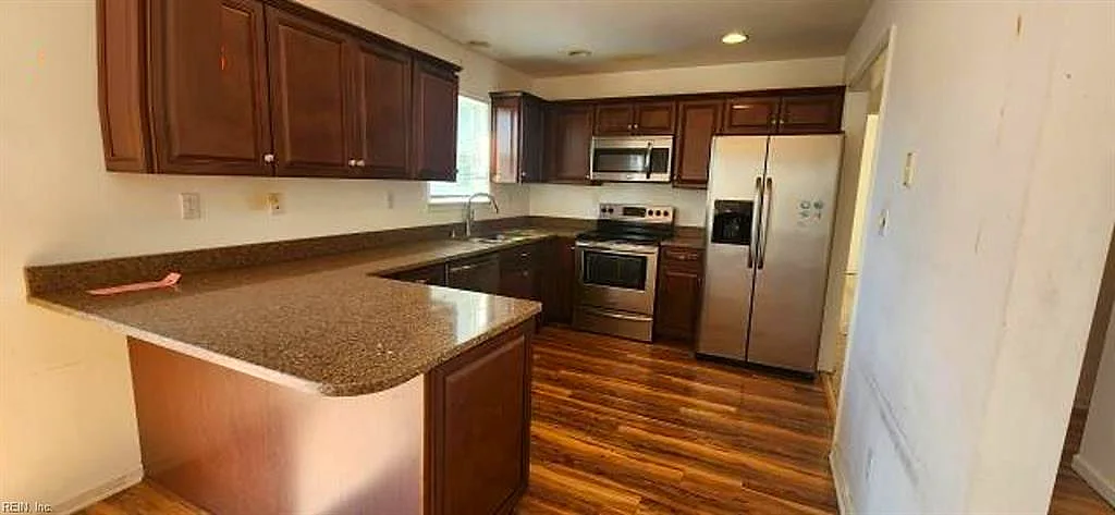 2402 Octopus RD, GREENBACKVILLE VA 23356 - Photo 5