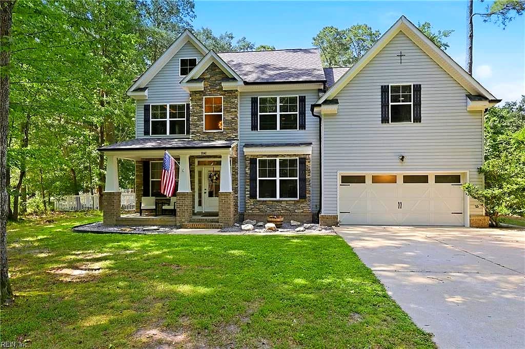 1041 Scenic BLVD, CHESAPEAKE VA 23322 - Photo 2