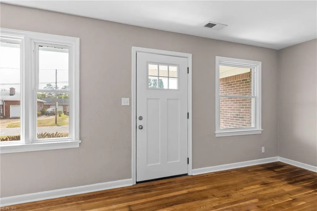 729 Howell ST, VIRGINIA BEACH VA 23464 thumb 8