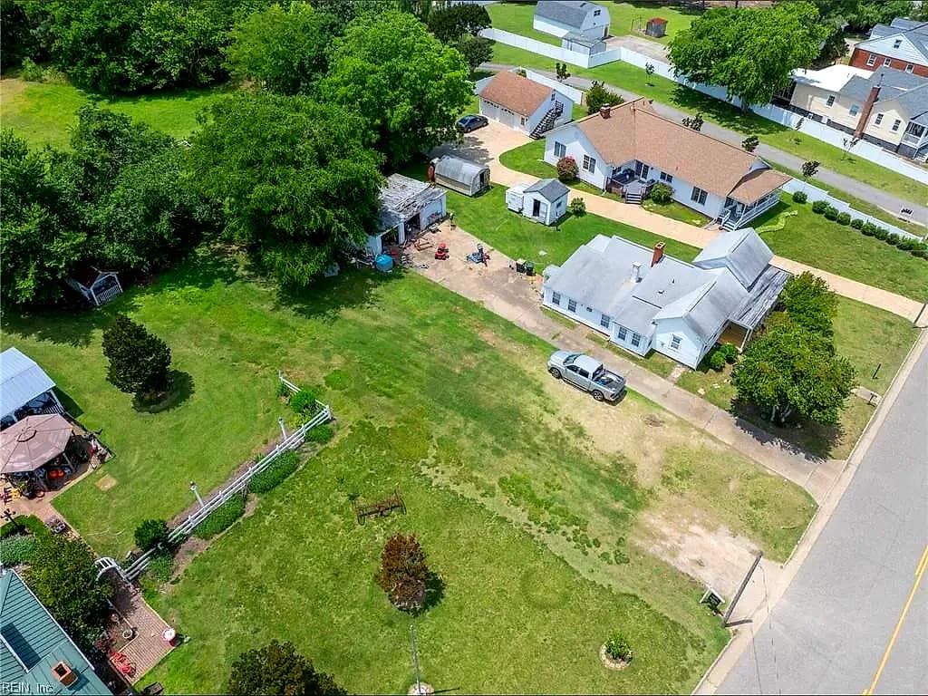 1360 Poquoson AVE, POQUOSON VA 23662 - Photo 4