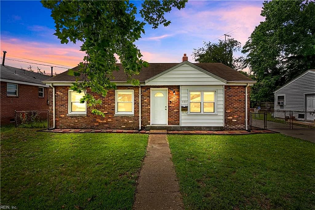 333 Woodview AVE, NORFOLK VA 23505 - Main photo