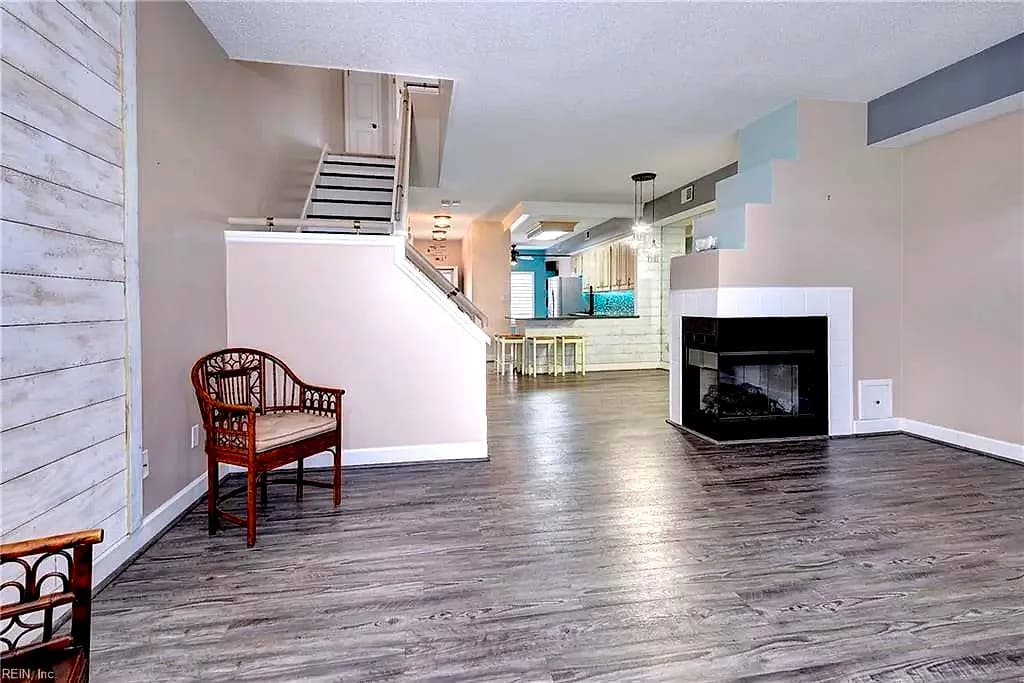 1030 Porte Harbour Arch ARCH, HAMPTON VA 23664 thumb 9