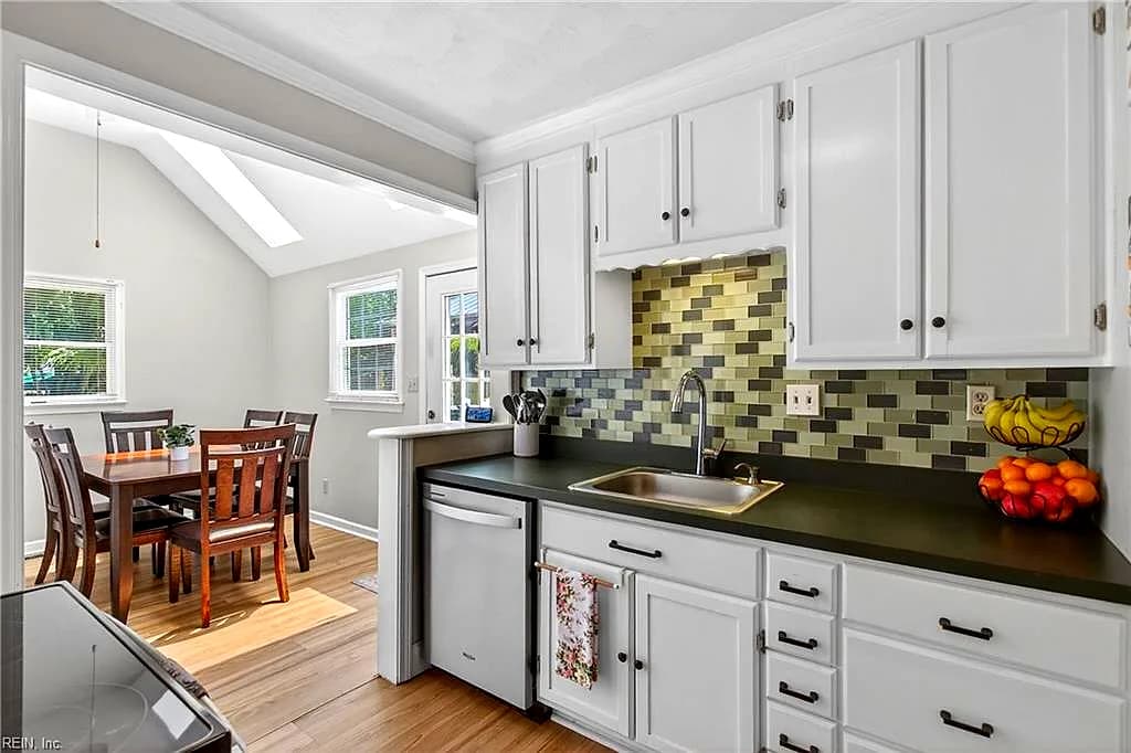16 Roberts CT E, PORTSMOUTH VA 23701 thumb 12