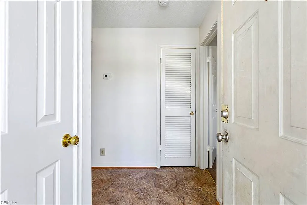 541 Pineland CIR #201, NEWPORTNEWS VA 23608 thumb 6