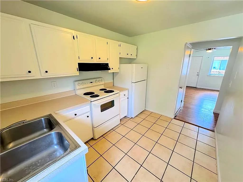 3872 Wake CIR #A, NORFOLK VA 23518 thumb 11