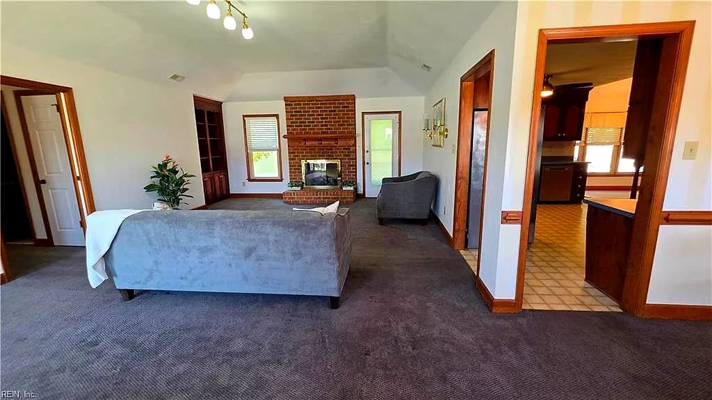 725 Luray TER, CHESAPEAKE VA 23322 thumb 12