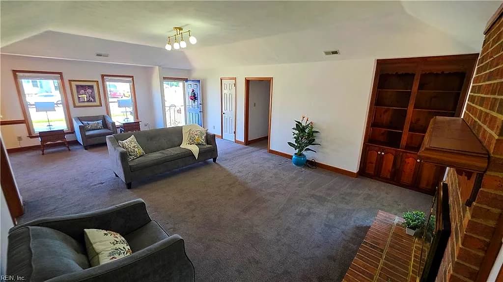 725 Luray TER, CHESAPEAKE VA 23322 thumb 10