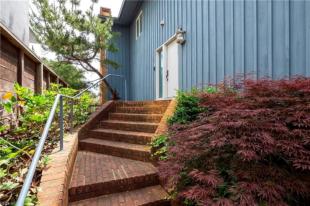 8806 Ocean Front AVE, VIRGINIABEACH VA 23451 thumb 7