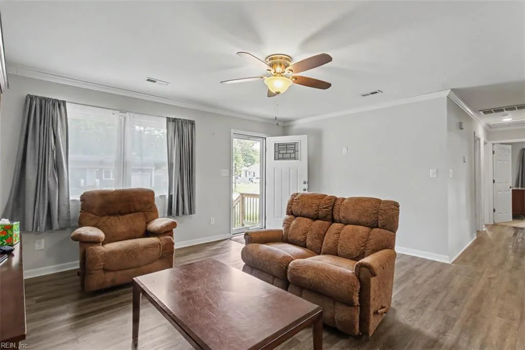 207 Robinson DR, NEWPORT NEWS VA 23601 thumb 10