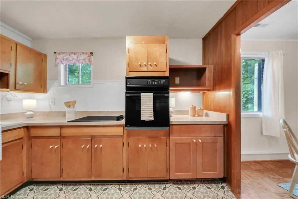 2800 N Nansemond DR, SUFFOLK VA 23435 thumb 11