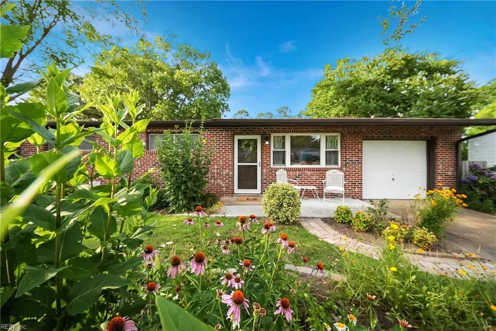 2800 N Nansemond DR, SUFFOLK VA 23435 - Photo 4