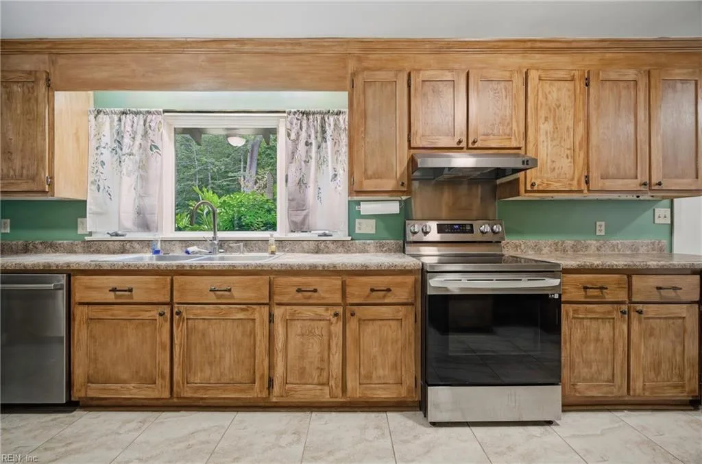 14151 Foursquare RD, SMITHFIELD VA 23430 thumb 10