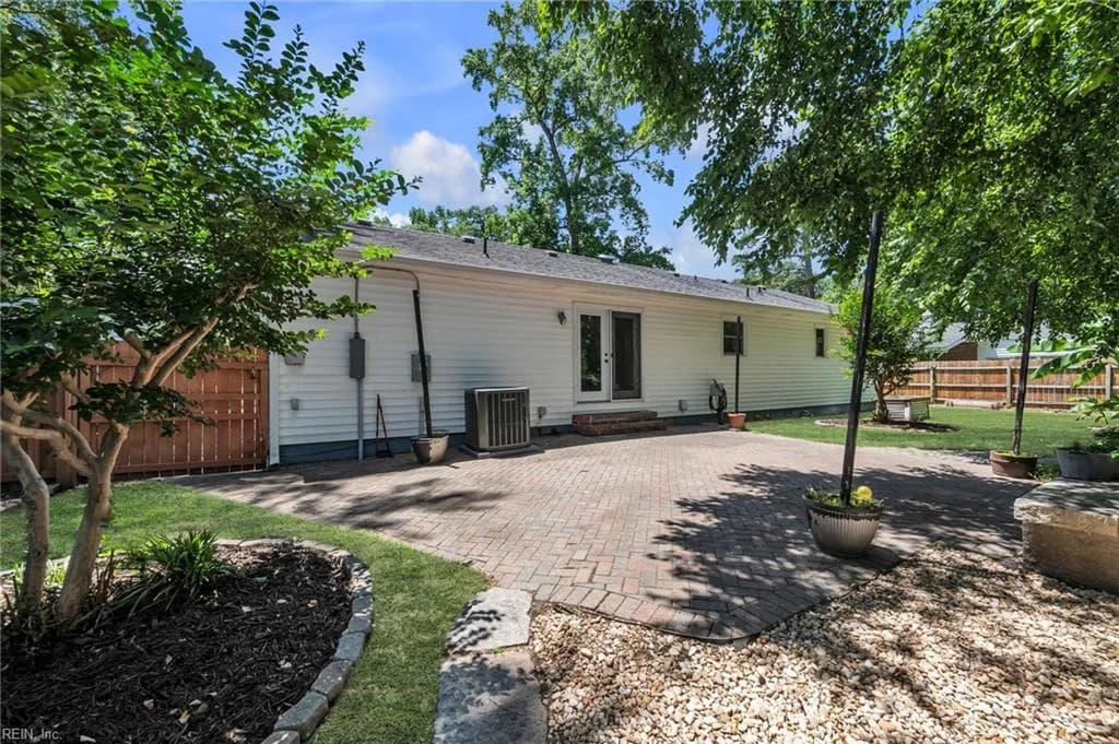 2839 Lambert TRL, CHESAPEAKE VA 23323 - Photo 5