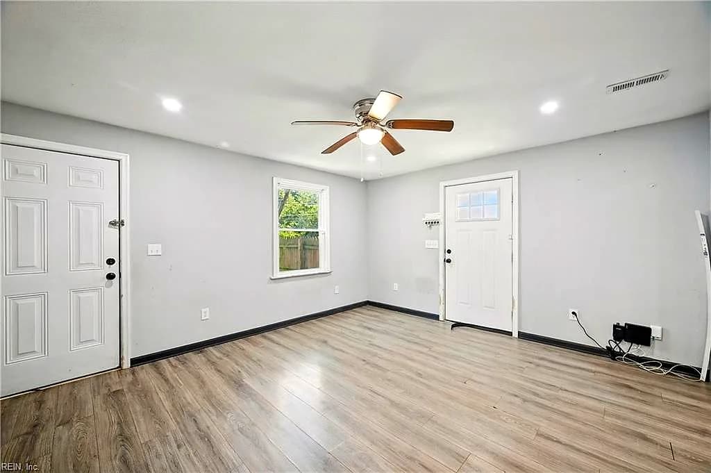 819 19th Pl NONE, NEWPORT NEWS VA 23607 thumb 6