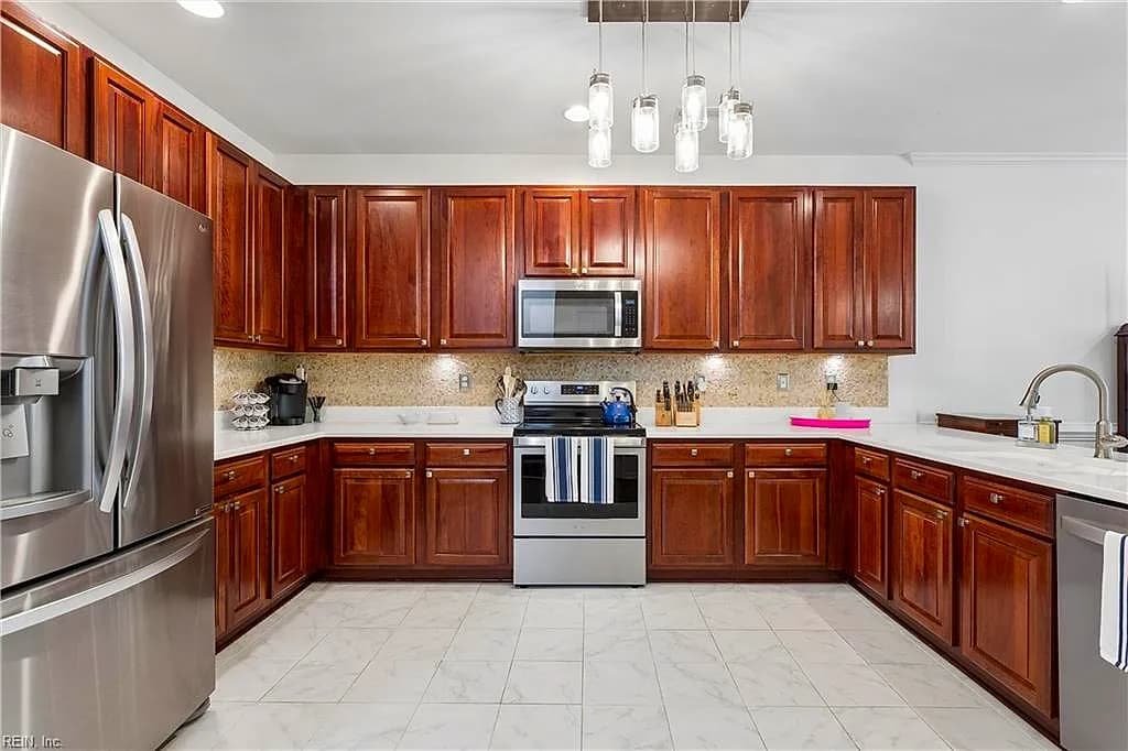 4539 Beacon Hill DR, WILLIAMSBURG VA 23188 thumb 8