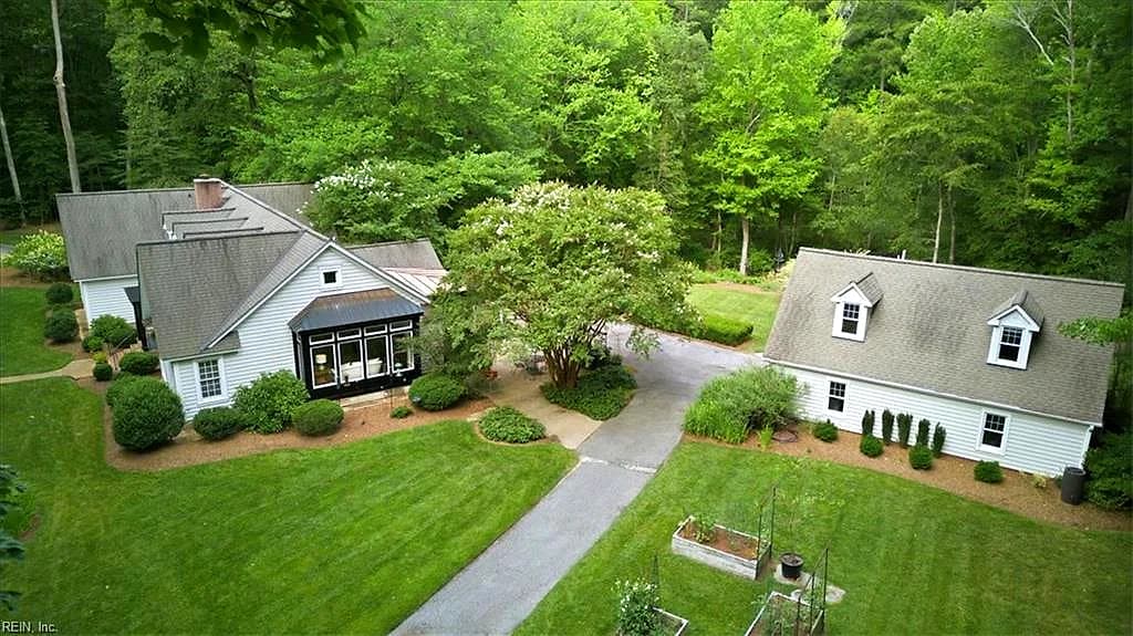 13370 Col Hogan LN, CARROLLTON VA 23314 - Photo 3