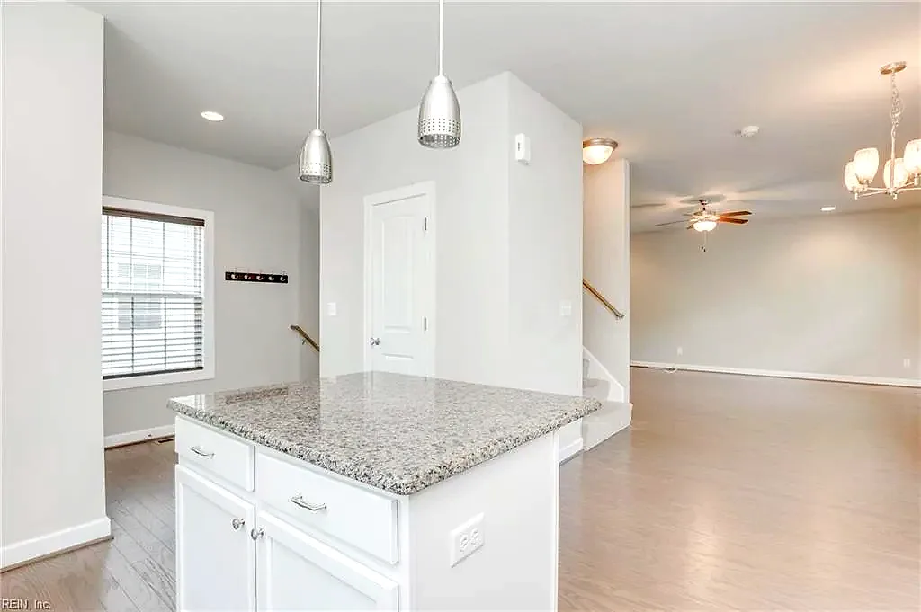 901 13th ST, VIRGINIA BEACH VA 23451 thumb 6