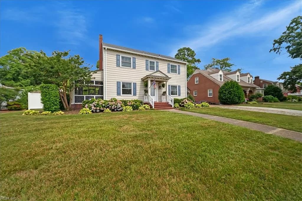 4203 Chesapeake AVE, HAMPTON VA 23669 - Photo 4