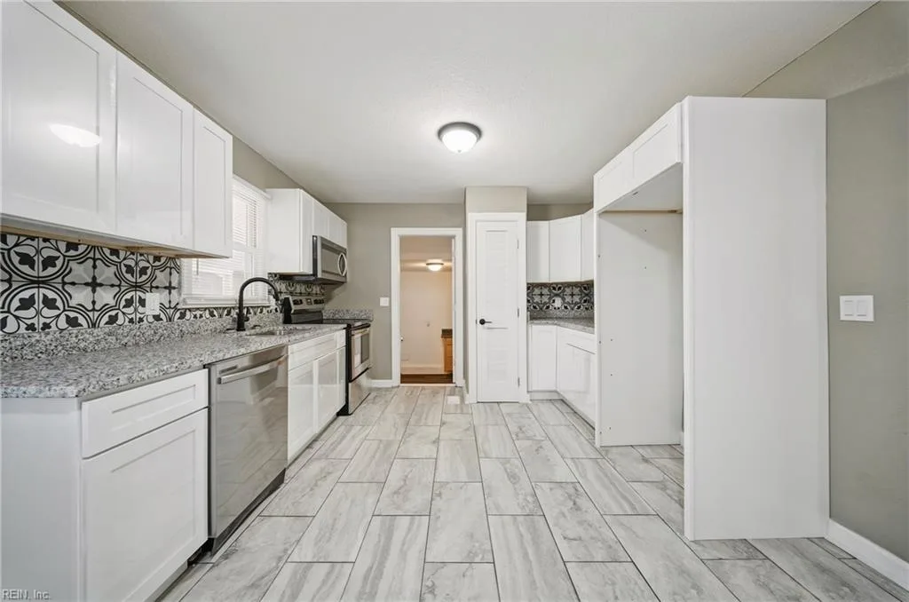 3112 Ellsmere AVE, NORFOLK VA 23513 thumb 9