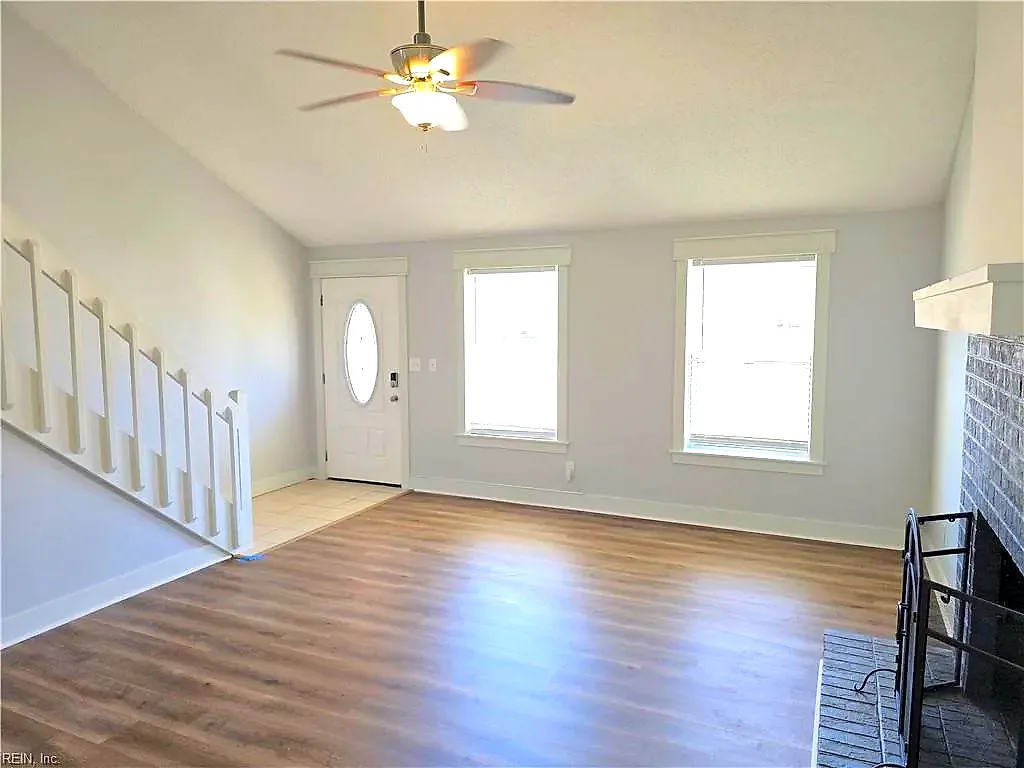 2100 Fort Belvoir DR, VIRGINIA BEACH VA 23454 - Photo 5