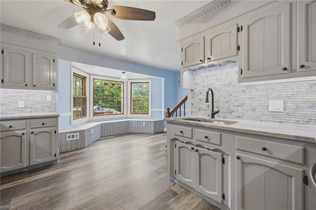 402 Penhook CT, CHESAPEAKE VA 23322 thumb 11