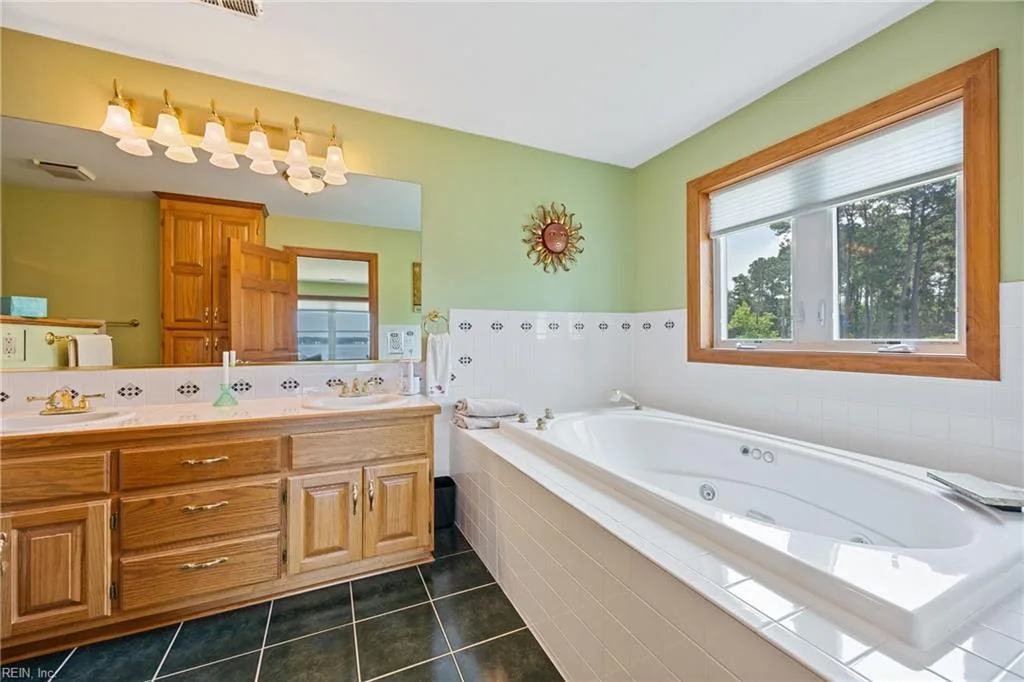 953 Old Ferry RD, EDENTON NC 27932 thumb 9