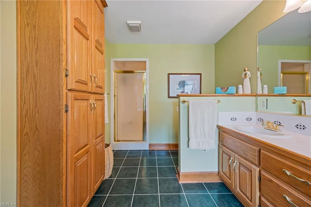 953 Old Ferry RD, EDENTON NC 27932 thumb 10