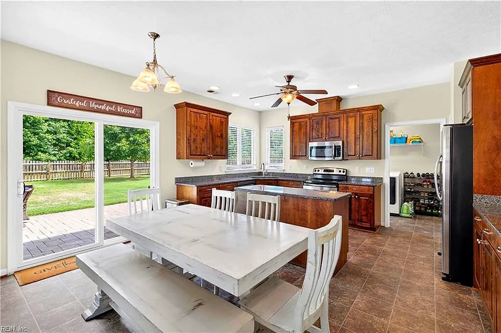 4676 Yeardley LOOP, WILLIAMSBURG VA 23185 - Main photo