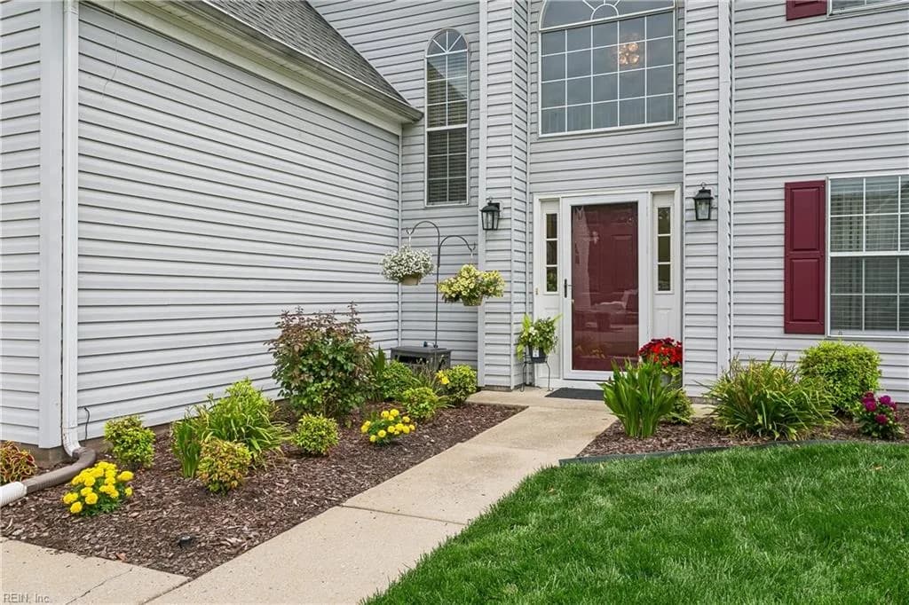 828 Sheffield ST, HAMPTON VA 23666 - Photo 4
