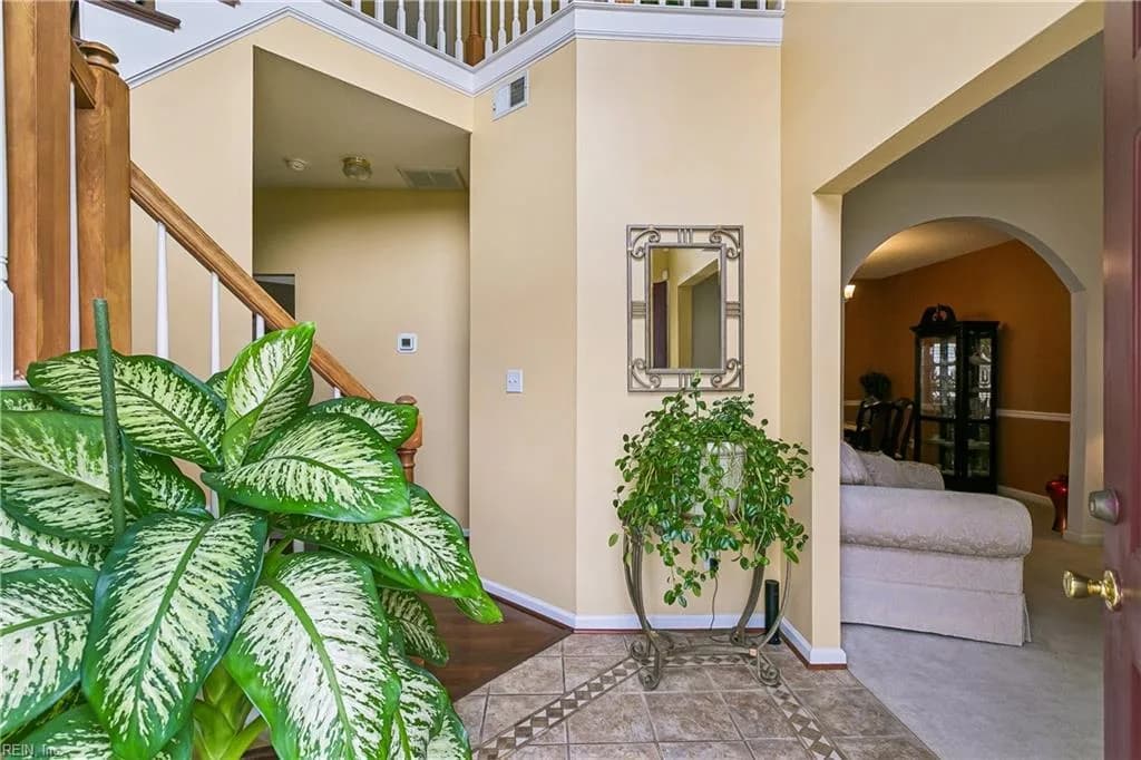 828 Sheffield ST, HAMPTON VA 23666 - Photo 5