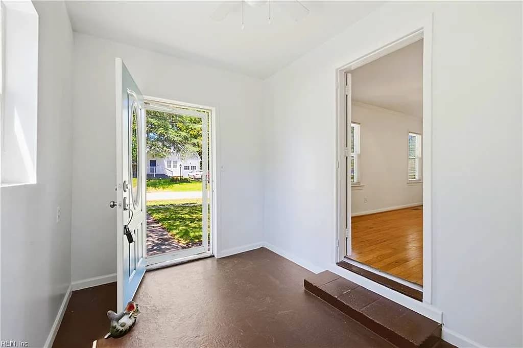 12 California AVE, PORTSMOUTH VA 23701 - Photo 4