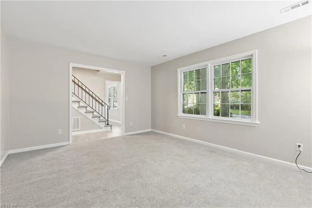 235 Dominion DR, NEWPORT NEWS VA 23602 thumb 8