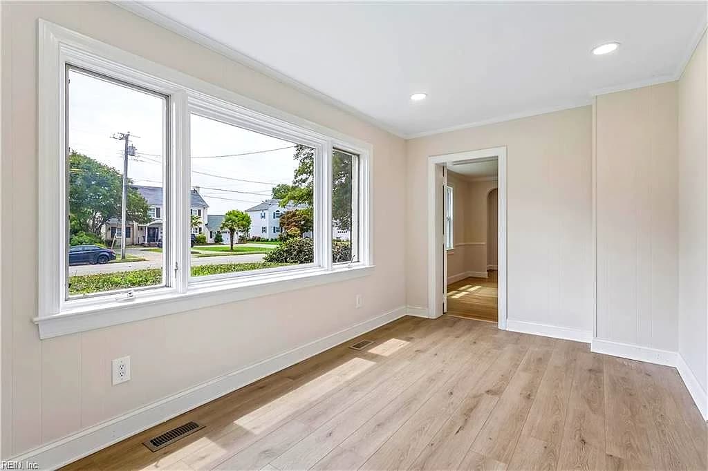 4031 Chesapeake AVE, HAMPTON VA 23669 thumb 11