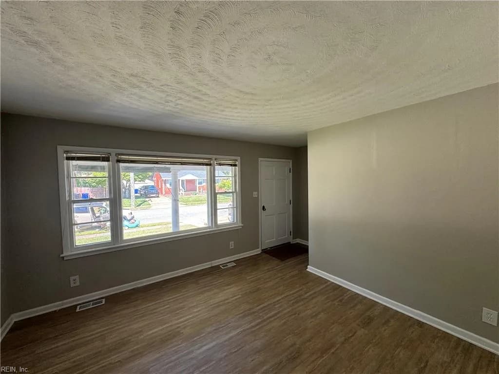 409 Concord RD, PORTSMOUTH VA 23701 thumb 7