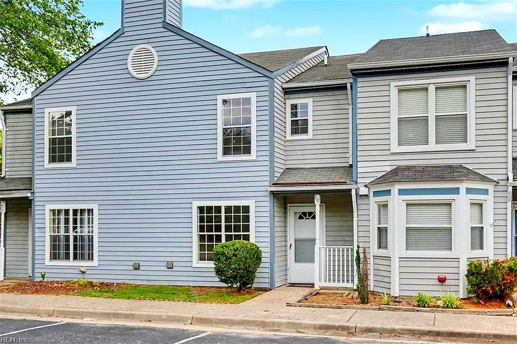18 Bayview CT, HAMPTON VA 23664 - Photo 4